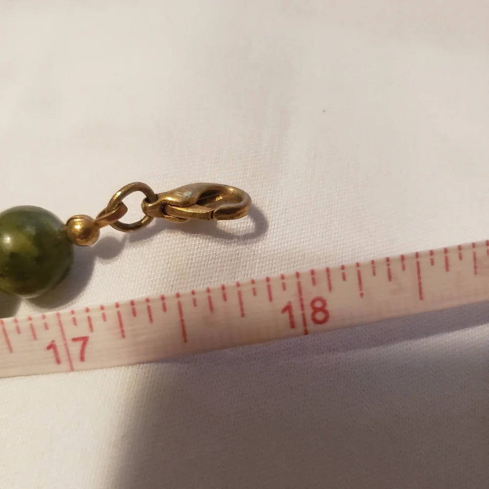 Unique Vintage Green Beaded Jade Nephrite Necklace Gold Lobster Clasp